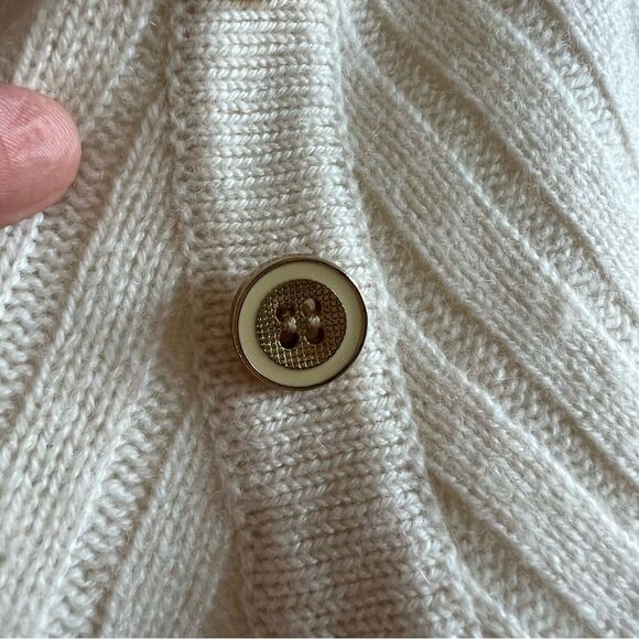 J McLaughlin "Lunet" Cashmere Wool Blend Turtleneck Sweater - Picture 4 of 9